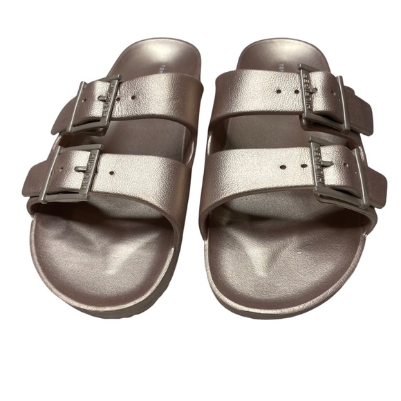 Tommy Hilfiger Shoes - Tommy Hilfiger slides size 7M